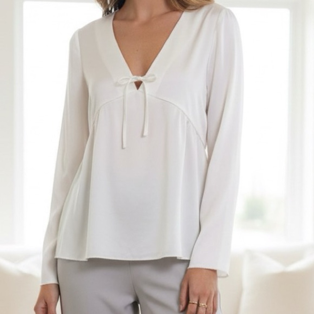 Kensie White and Tan Textured Top